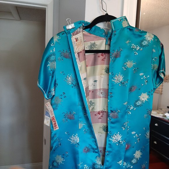 Vintage Judy's Chinese Collar Dress (Cheongsam) - Picture 4 of 6